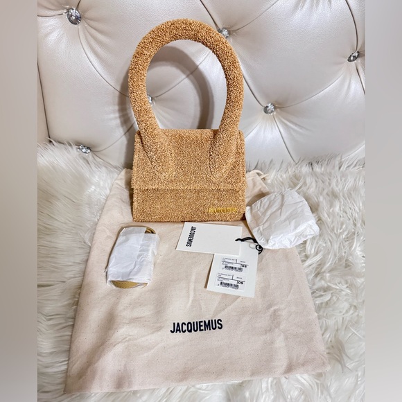 Jacquemus Beige Le Papier 'Le Chiquito Moyen' Bag - Picture 6 of 16